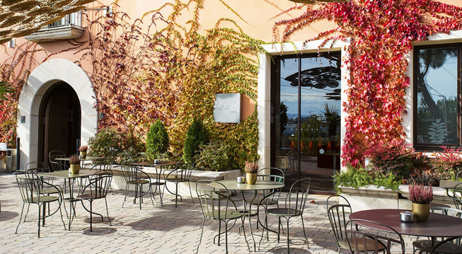 HOTEL QGAT